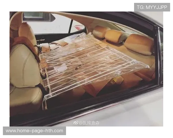 Rakan绕后开团，后排瞬间乱成一团